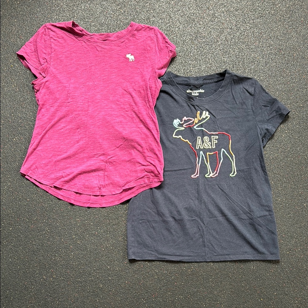 Abercrombie & Fitch Pink and Navy Blue Short Sleeve Tees